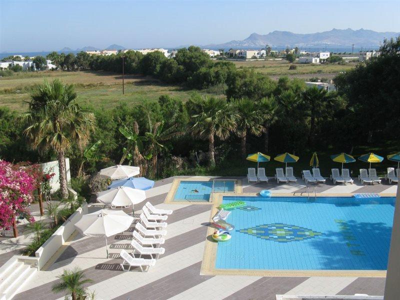 Hotel Athina Lambi  Exterior foto